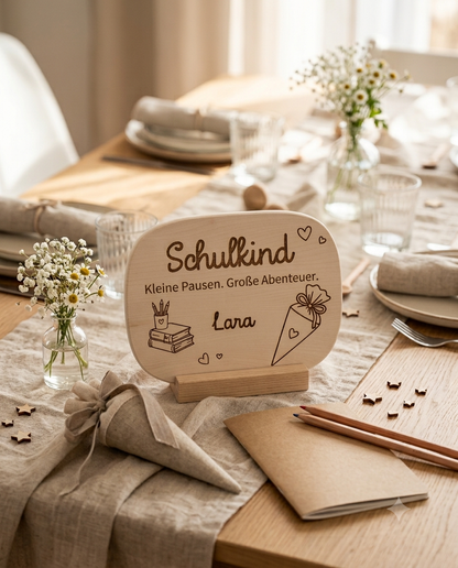 Personalisiertes Brotzeitbrett für Kinder als nachhaltiges Einschulungsgeschenk